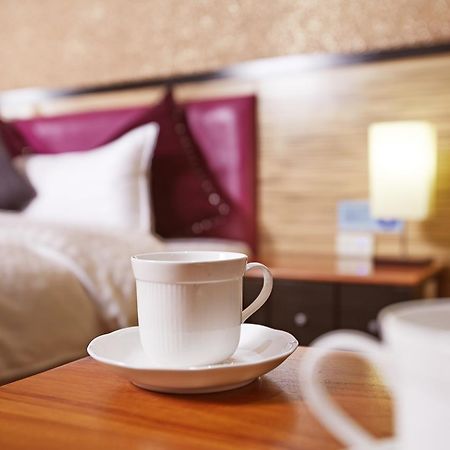 Prague Spring Boutique Motel Liucsia Kültér fotó