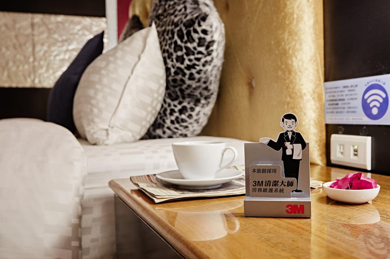 Prague Spring Boutique Motel Liucsia Kültér fotó